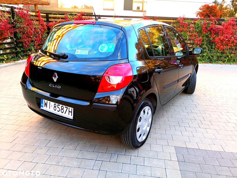 Renault Clio - 3