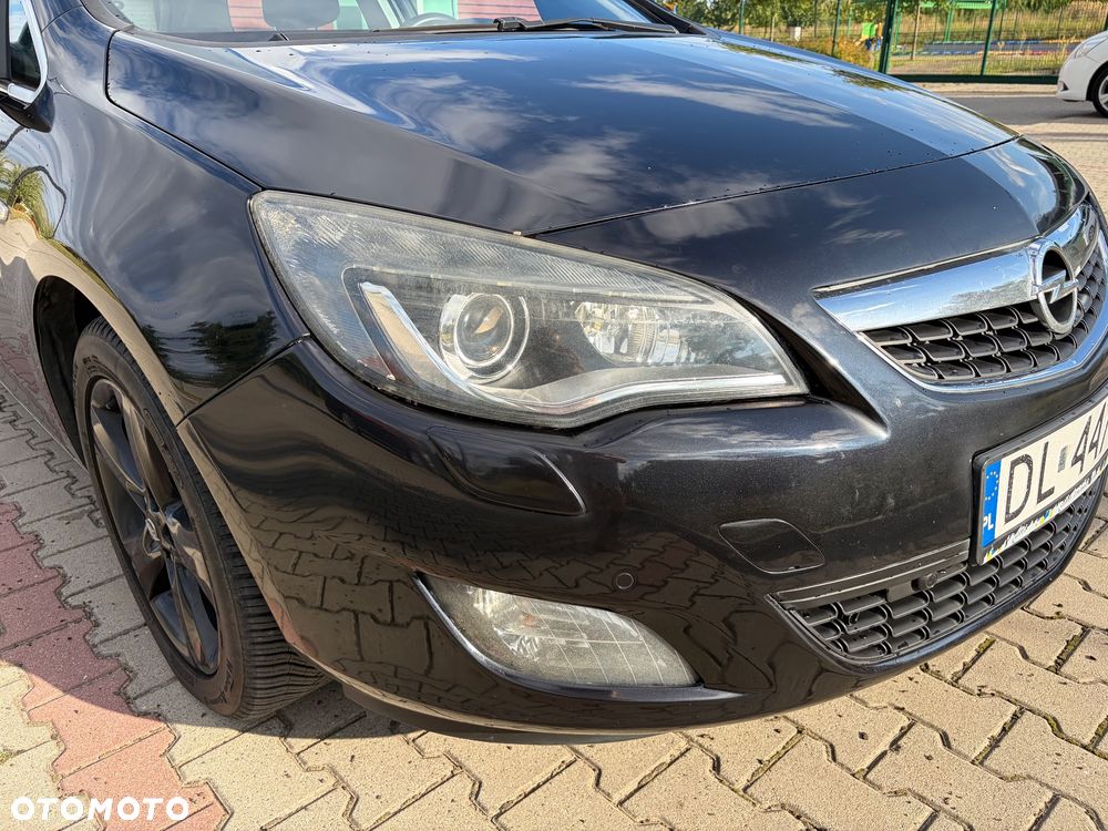 Opel Astra 1.4 T Cosmo - 2