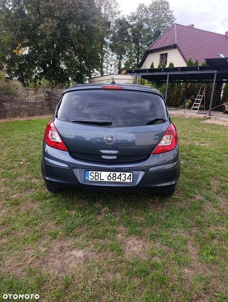 Opel Corsa - 2