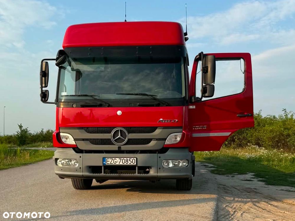 Mercedes-Benz 15.290 - 3
