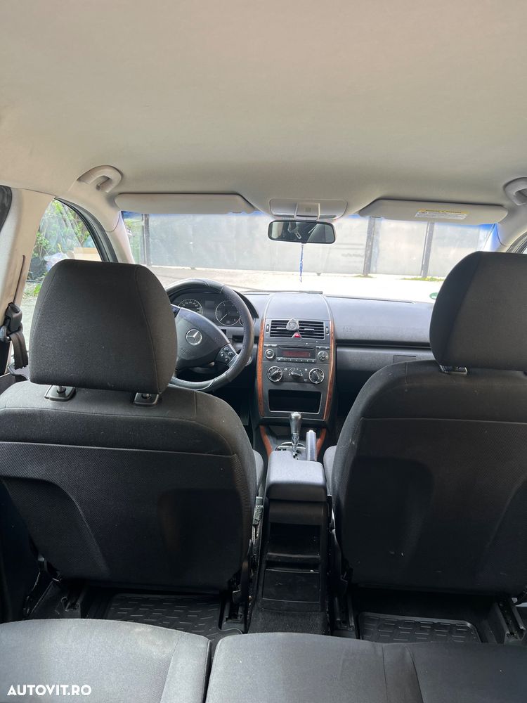 Mercedes-Benz A 180 - 18