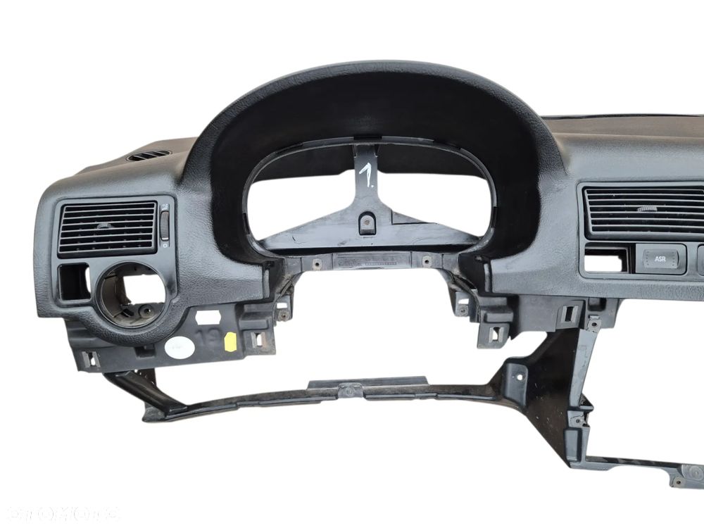 DESKA ROZDZIELCZA KONSOLA VW BORA | VW GOLF IV - 5