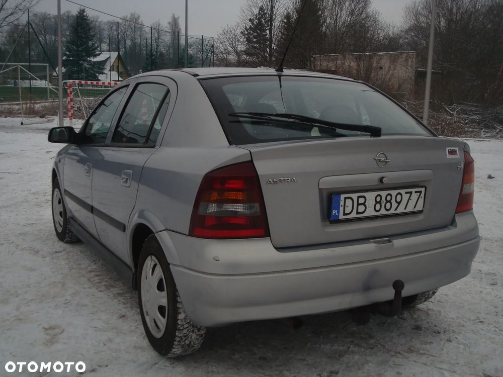 Opel Astra 1.6 Edition - 25