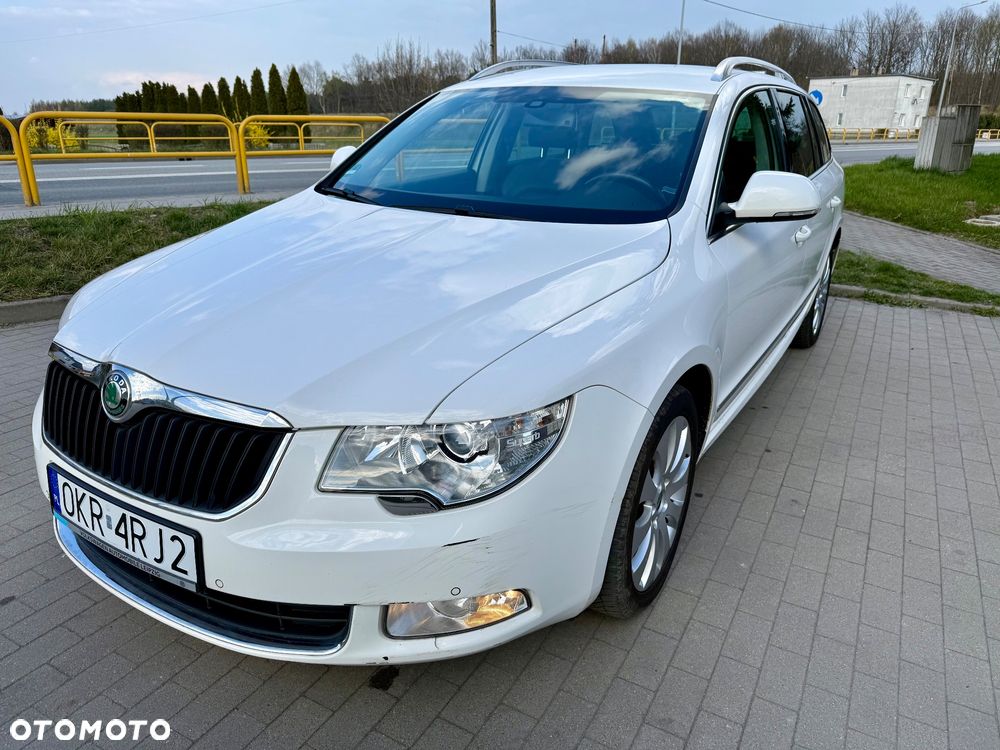 Skoda Superb 2.0 TSI DSG Exclusive - 6