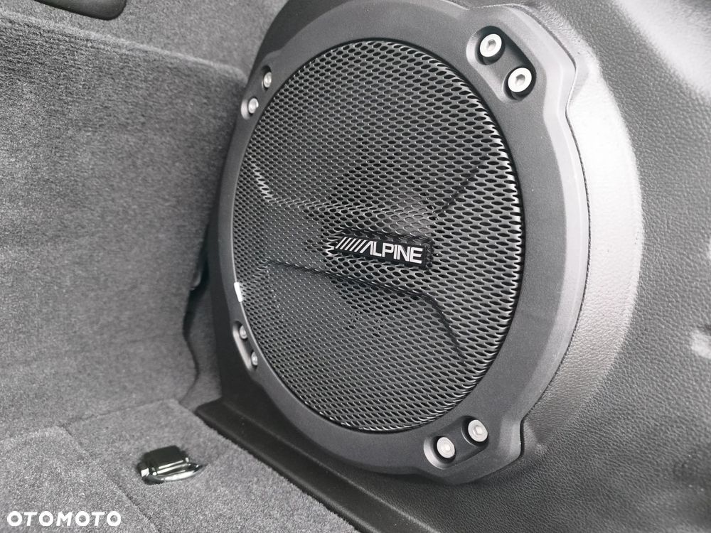 Jeep Wrangler Unlimited GME 2.0 Turbo Sahara - 27