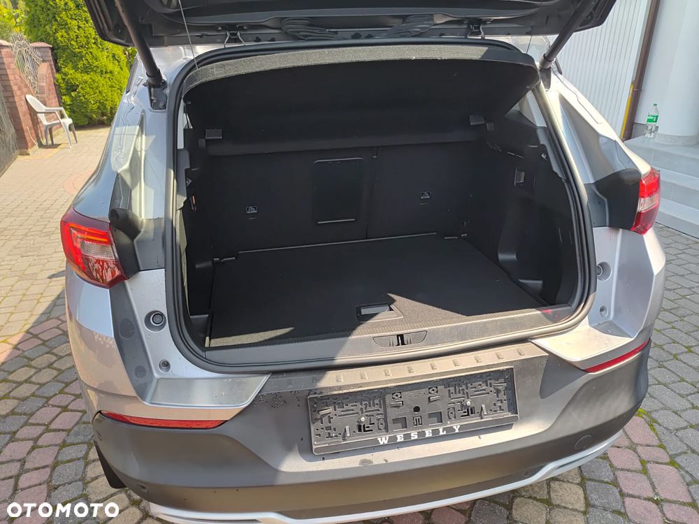 Opel Grandland X - 11
