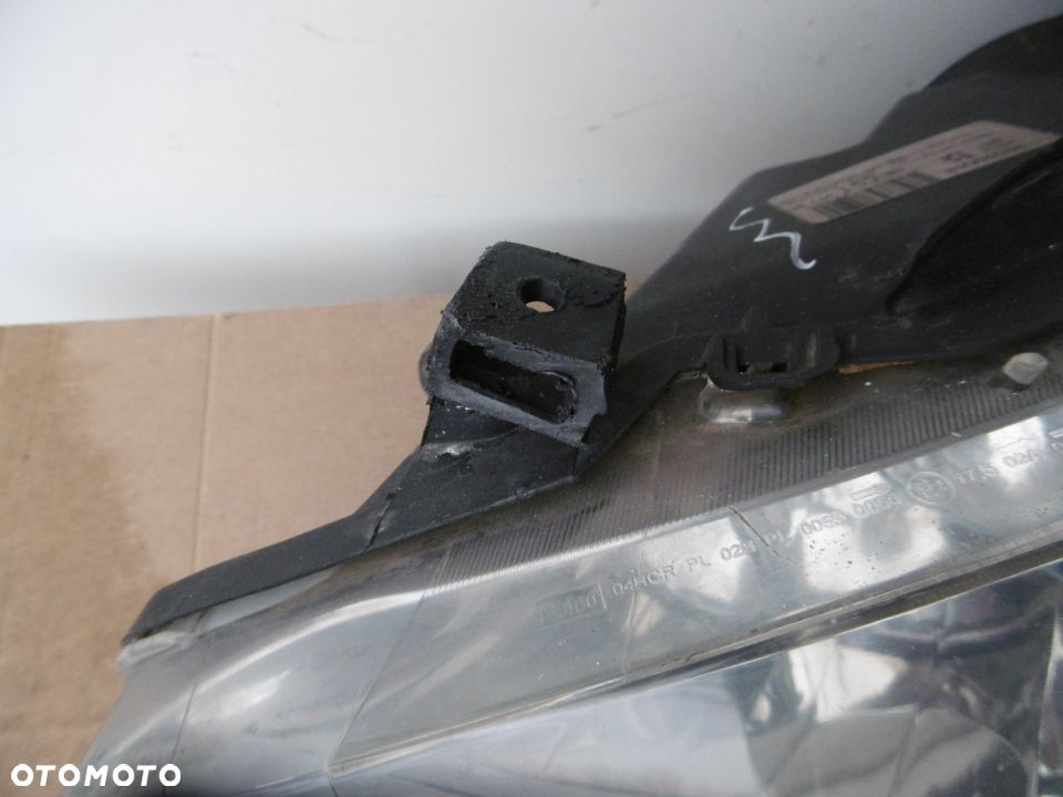 Lampa lewa Peugeot 307 Valeo europa - 2