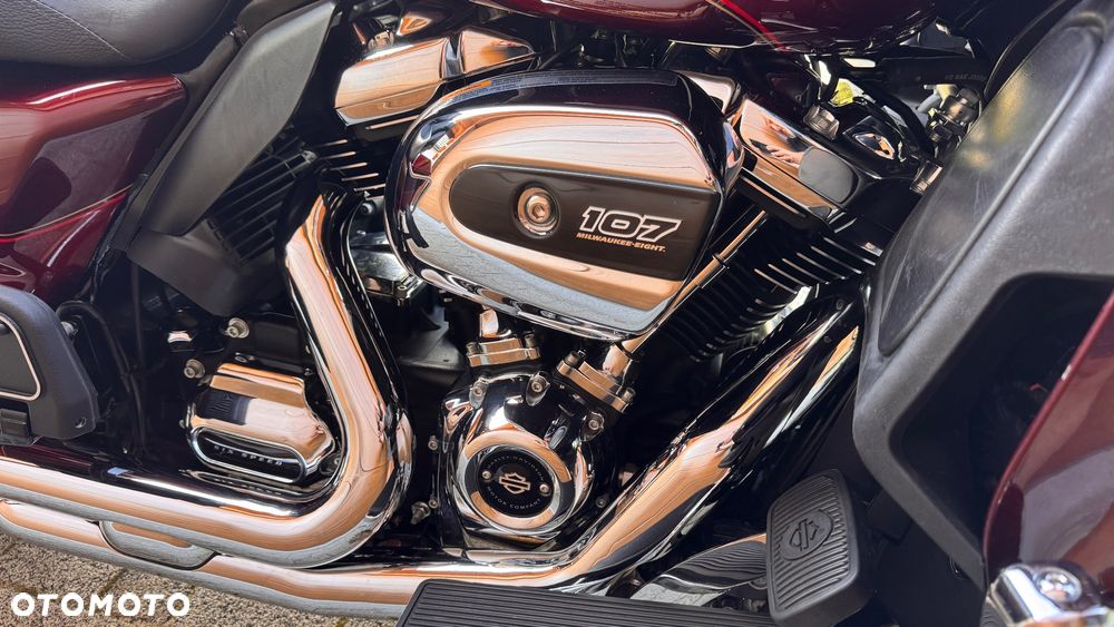 Harley-Davidson Touring Road Glide - 19