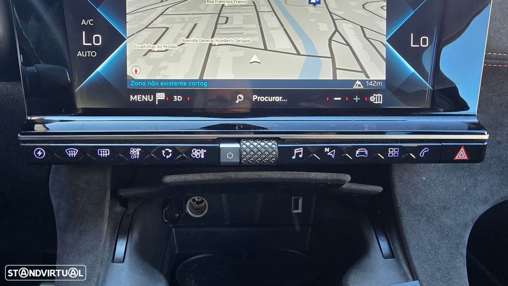 DS DS7 Crossback - 21