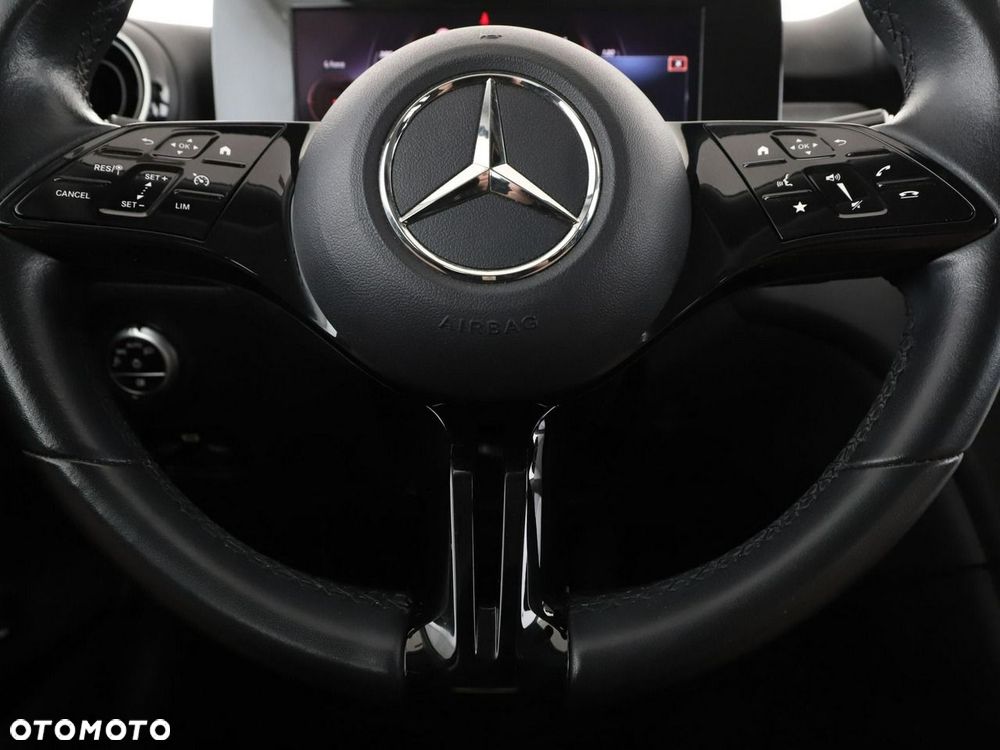 Mercedes-Benz Klasa C 200 d mHEV Avantgarde - 22