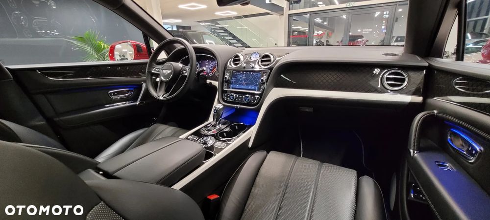 Bentley Bentayga - 14