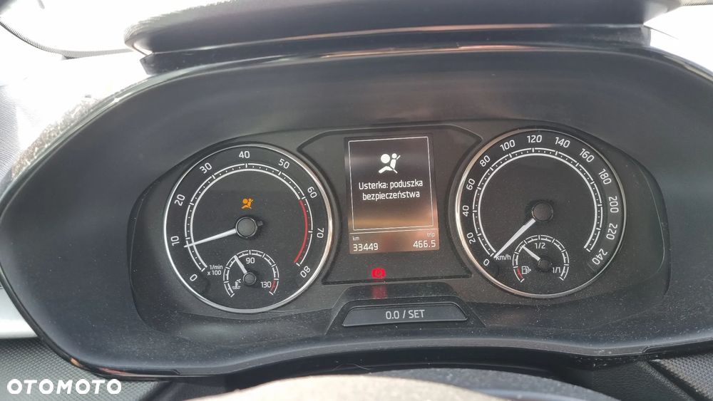 Skoda Fabia 1.0 MPI Ambition - 32