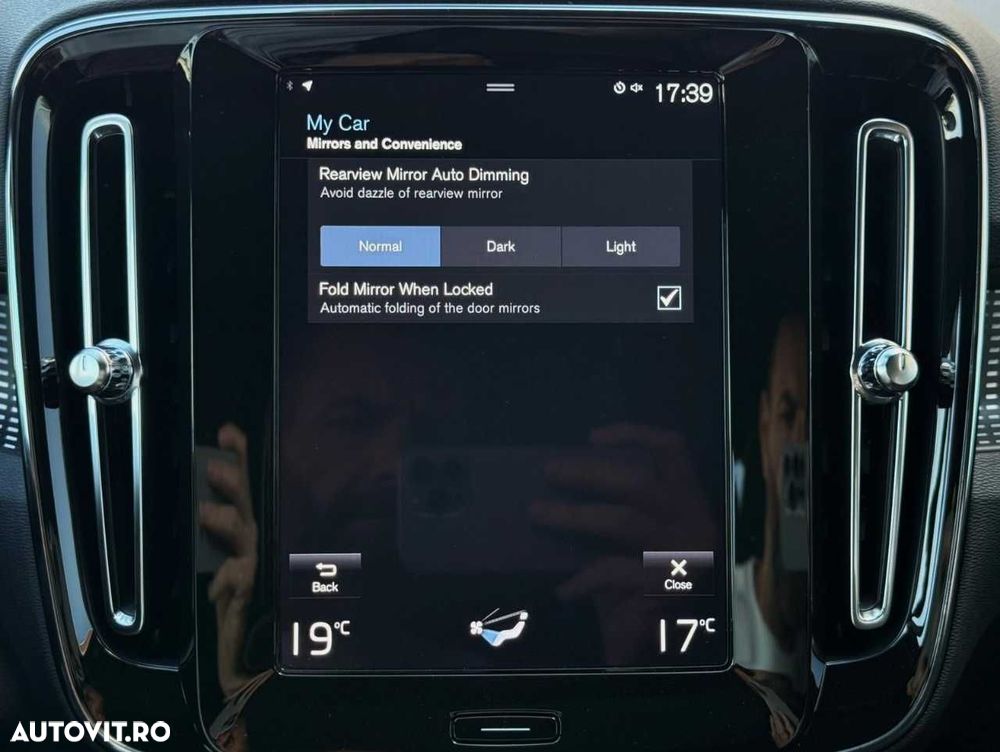 Volvo XC 40 Recharge T5 Twin Engine AT7 R-Design - 37