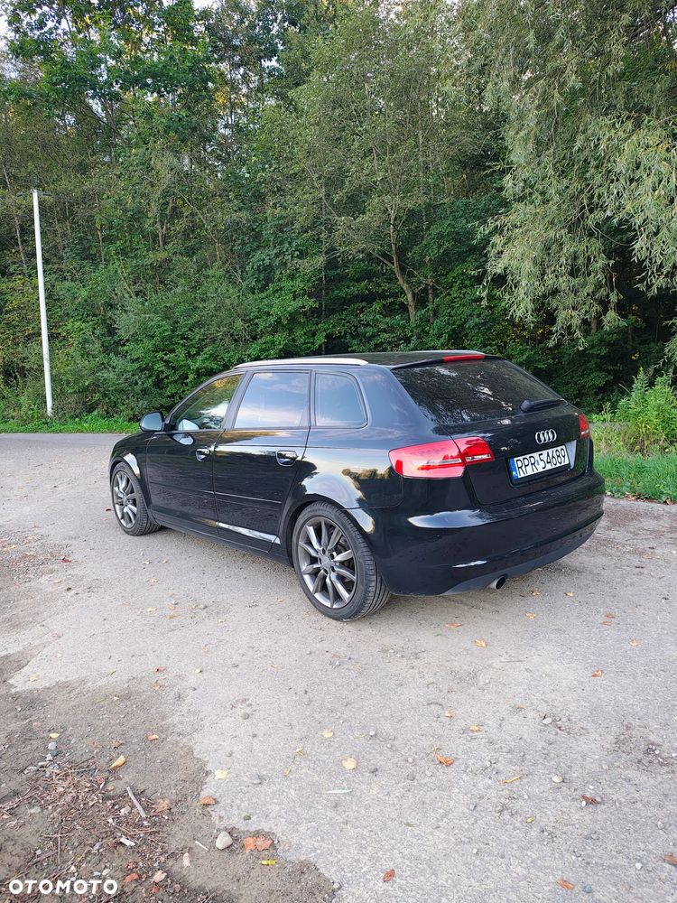 Audi A3 Sportback 1.6 TDI DPF Ambition - 3