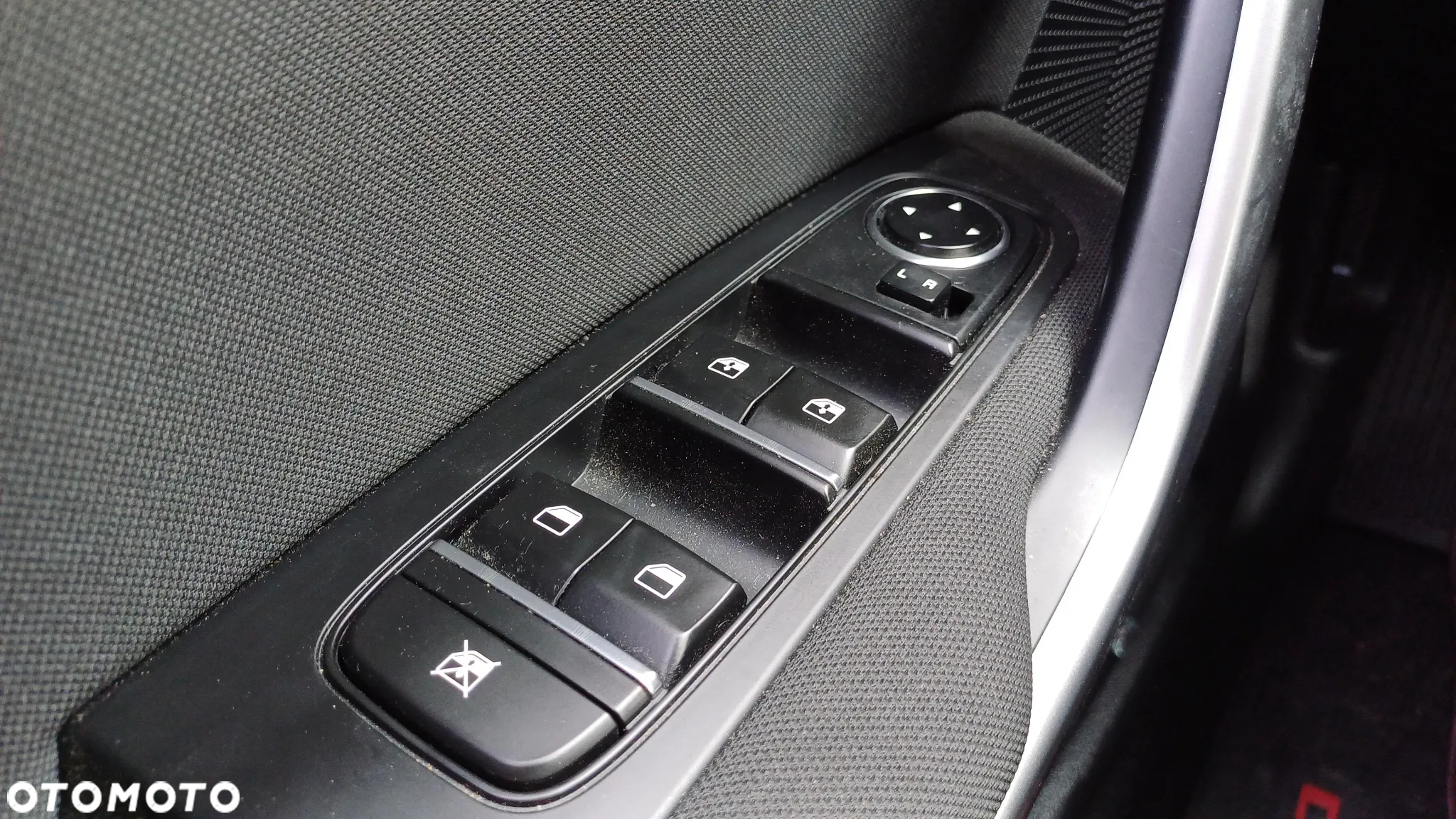 Kia Ceed 1.5 T-GDI M - 25
