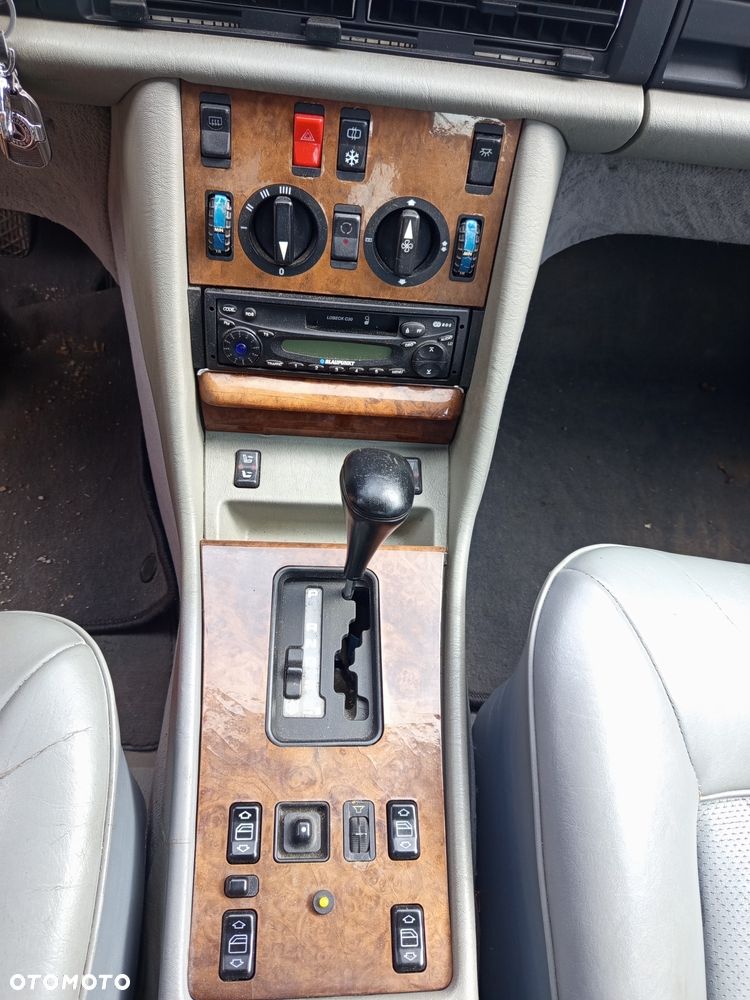 Mercedes-Benz Inny - 8