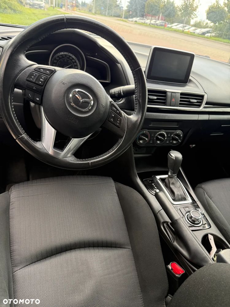 Mazda 3 - 10