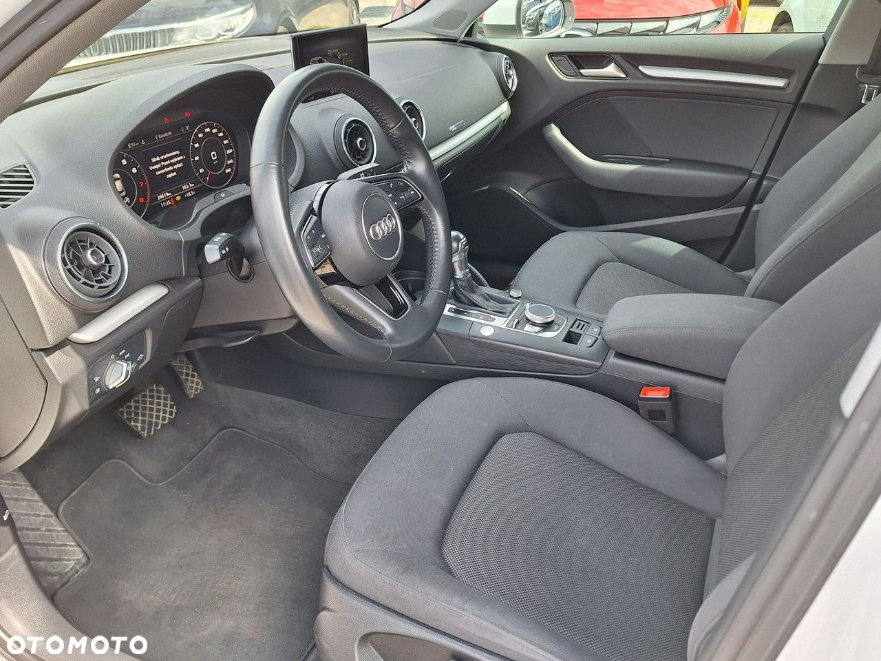 Audi A3 1.5 TFSI Sport S tronic - 13