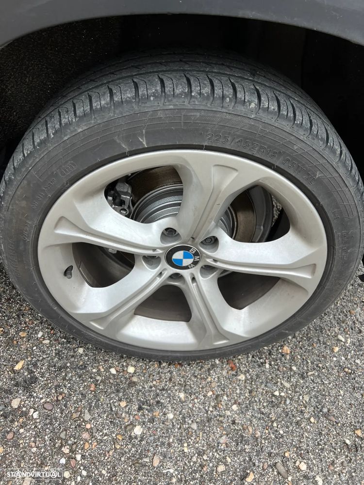 BMW X1 16 d sDrive - 18