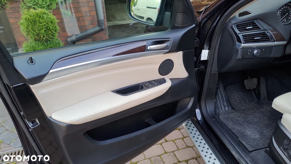 BMW X6 - 31