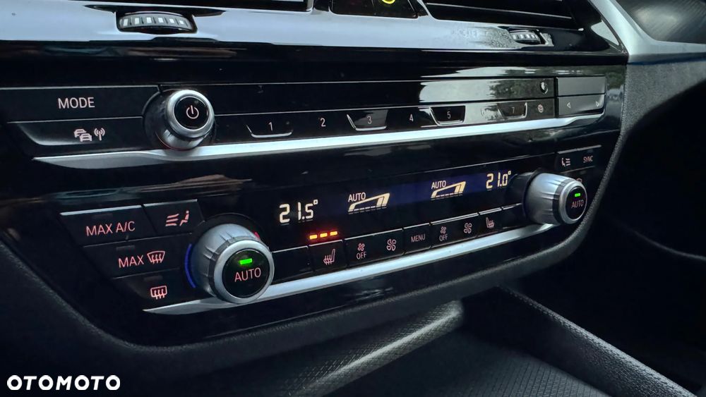 BMW Seria 5 530e M Sport sport - 30