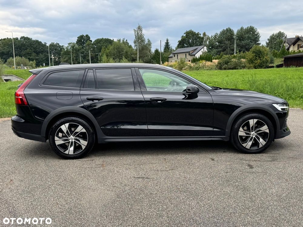 Volvo V60 Cross Country Plus B4 D AWD - 7