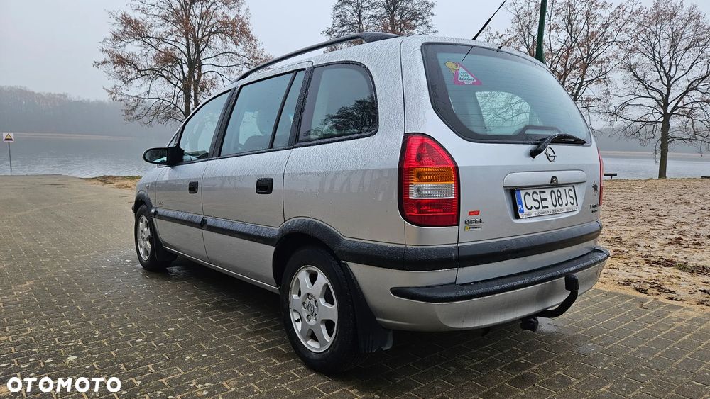 Opel Zafira 2.0 DTI Elegance - 25