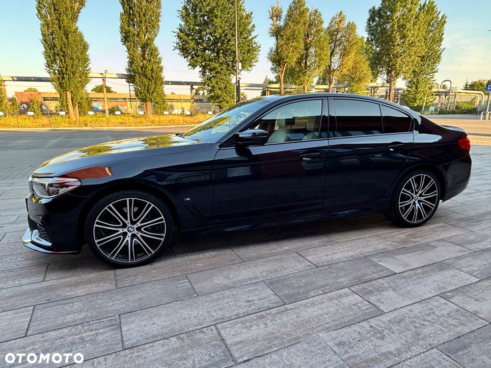BMW Seria 5 530e M Sport sport - 12