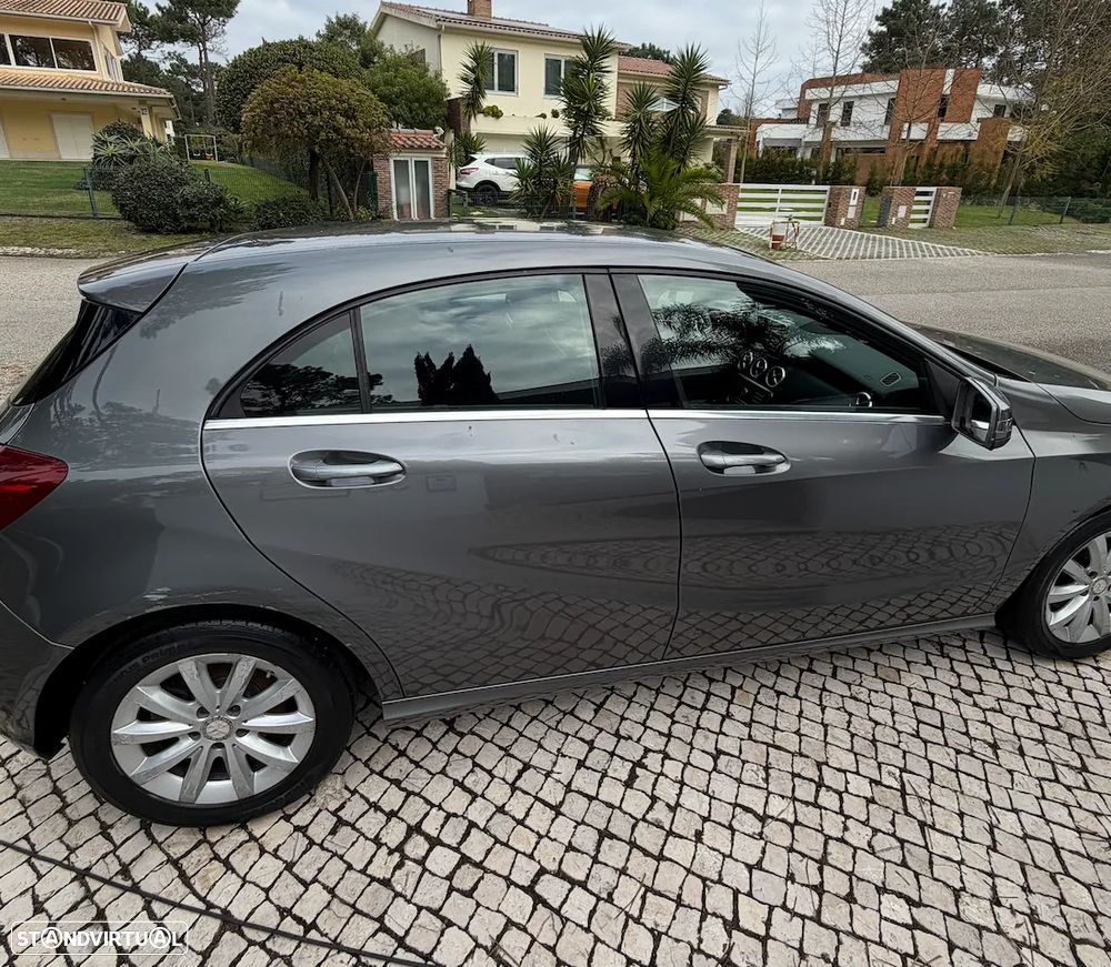 Mercedes-Benz A 180 d Aut. - 2