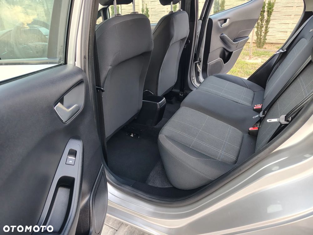 Ford Fiesta 1.1 S&S TREND - 19
