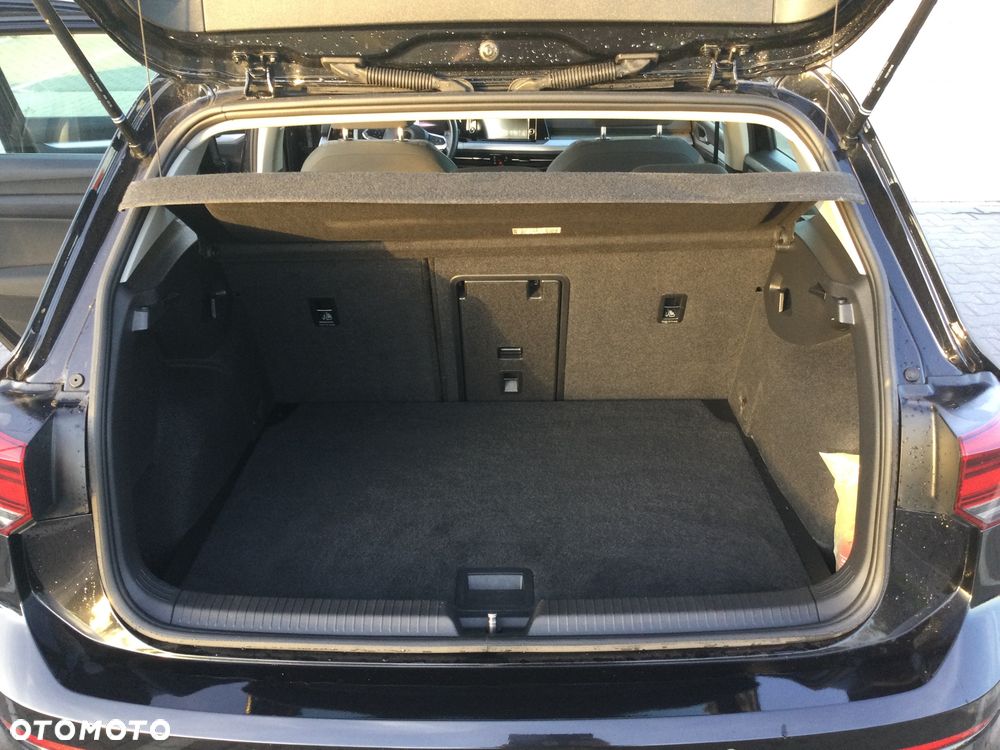 Volkswagen Golf 2.0 TDI SCR Life - 18