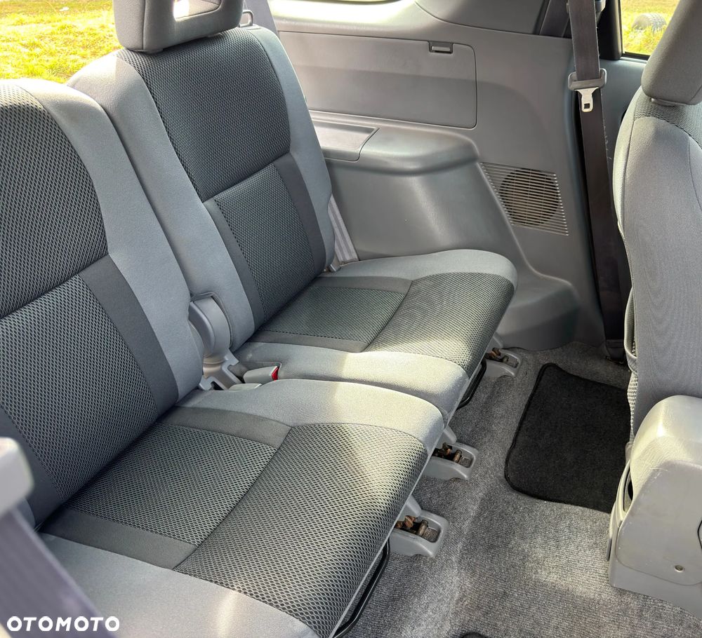 Toyota RAV4 4x4 - 12