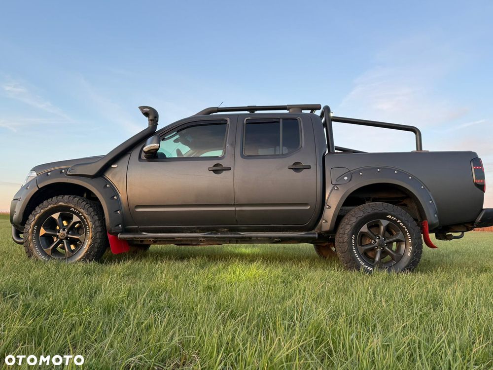 Nissan Navara 2.5 D LE - 13