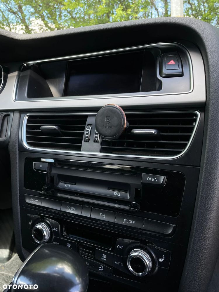 Audi A4 Avant - 8