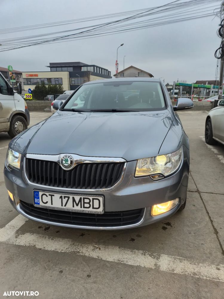 Skoda Superb 2.0 TDI 4X4 Elegance - 21