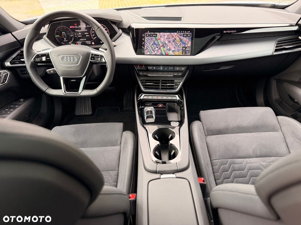 Audi e-tron GT - 17
