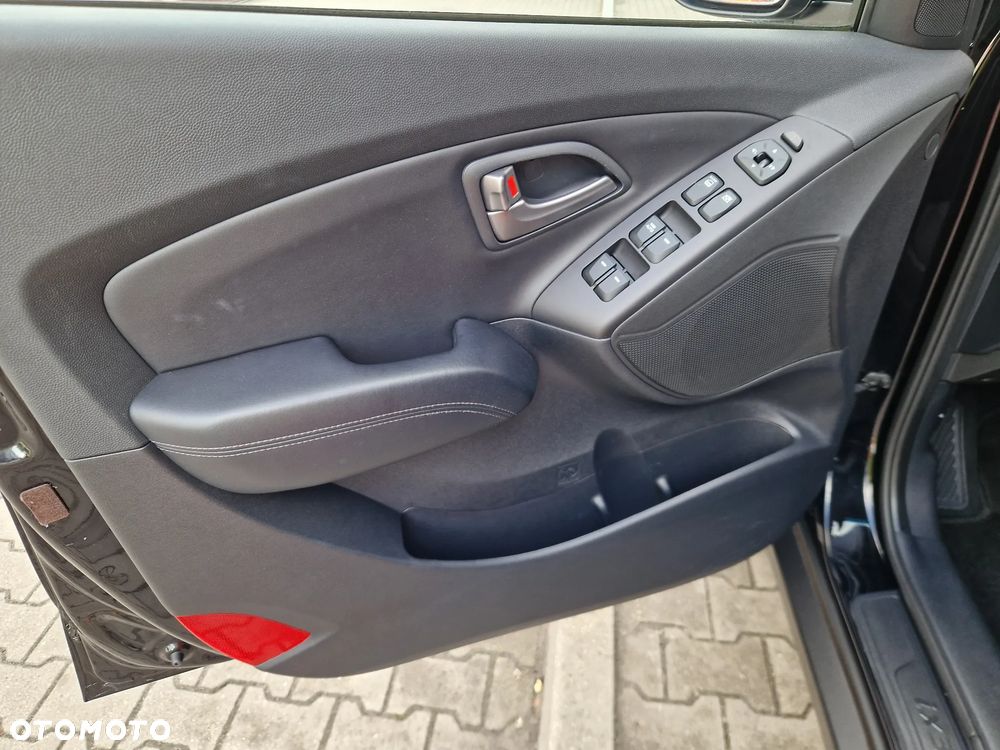 Hyundai ix35 1.6 2WD blue Trend - 33
