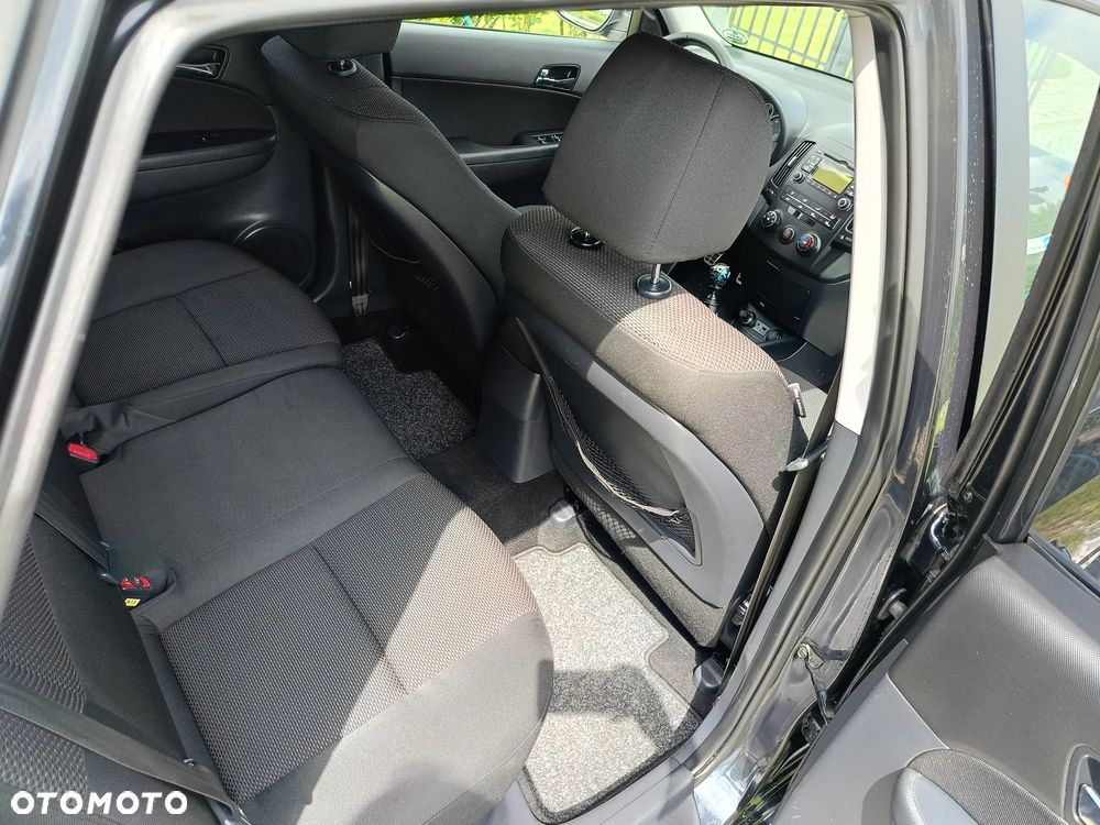 Hyundai i30 - 10