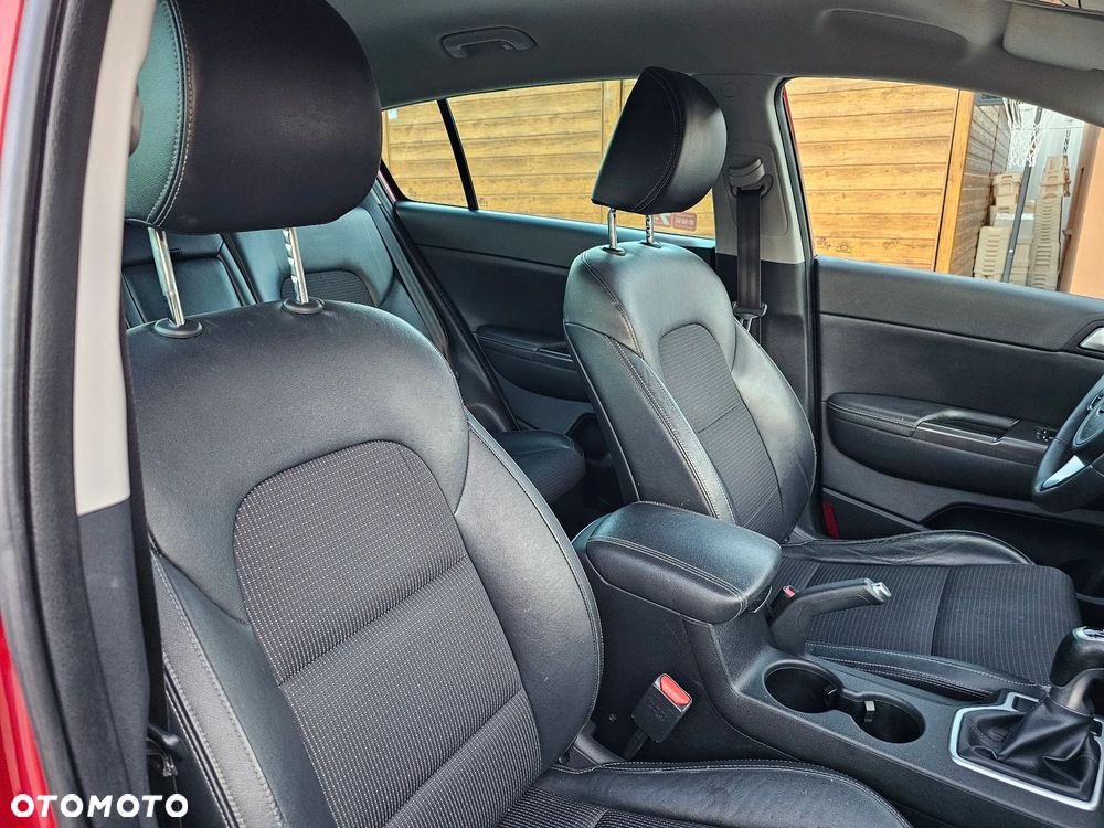 Kia Sportage 1.6 GDI Business Line 2WD - 6