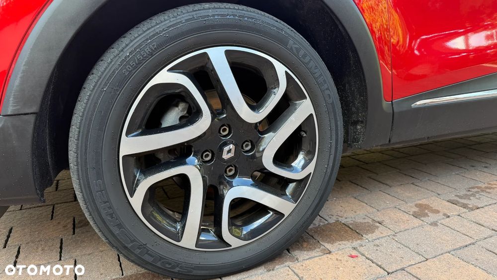 Renault Captur 1.2 TCe Helly Hansen EDC - 4