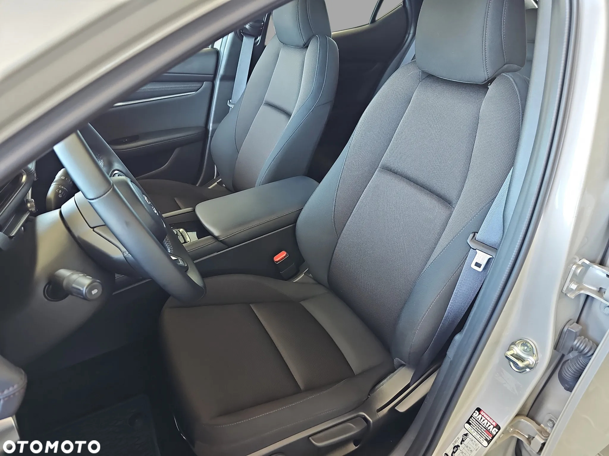 Mazda 3 2.0 mHEV Prime Line - 11