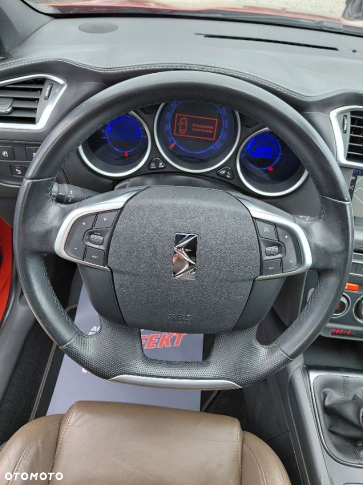 DS Automobiles DS 4 Crossback - 14
