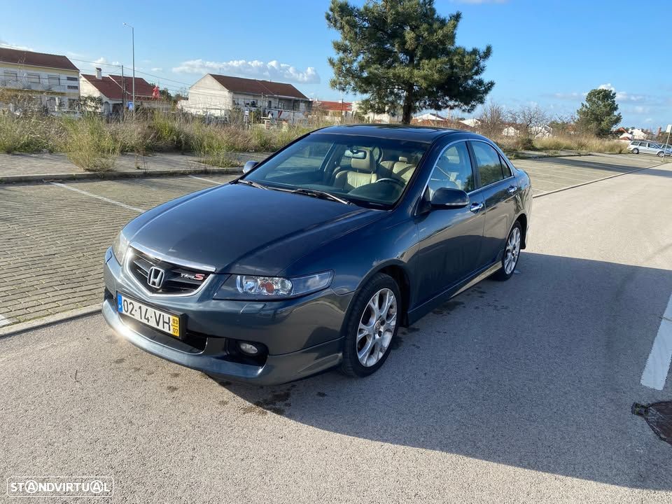 Honda Accord 2.4 Executive W/Navi - 1