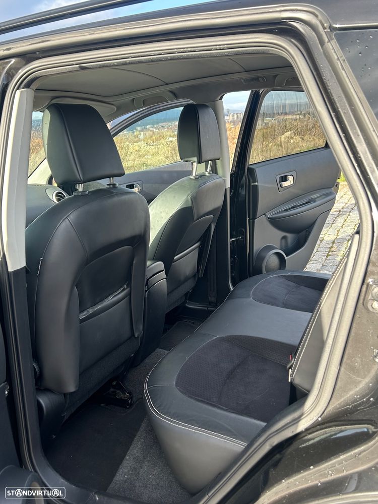 Nissan Qashqai 1.6 dCi Tekna Premium 17 Pele S P.Preta - 13