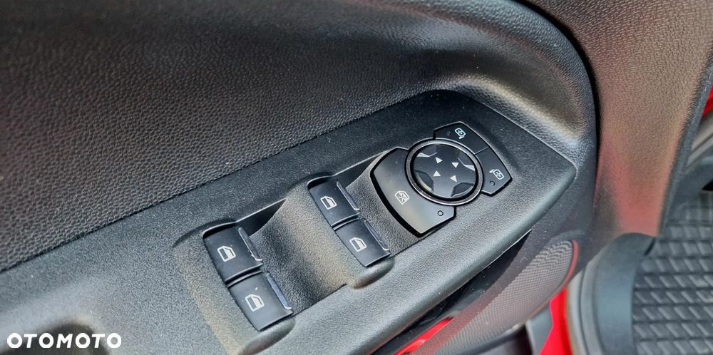 Ford EcoSport 1.0 EcoBoost TITANIUM - 12