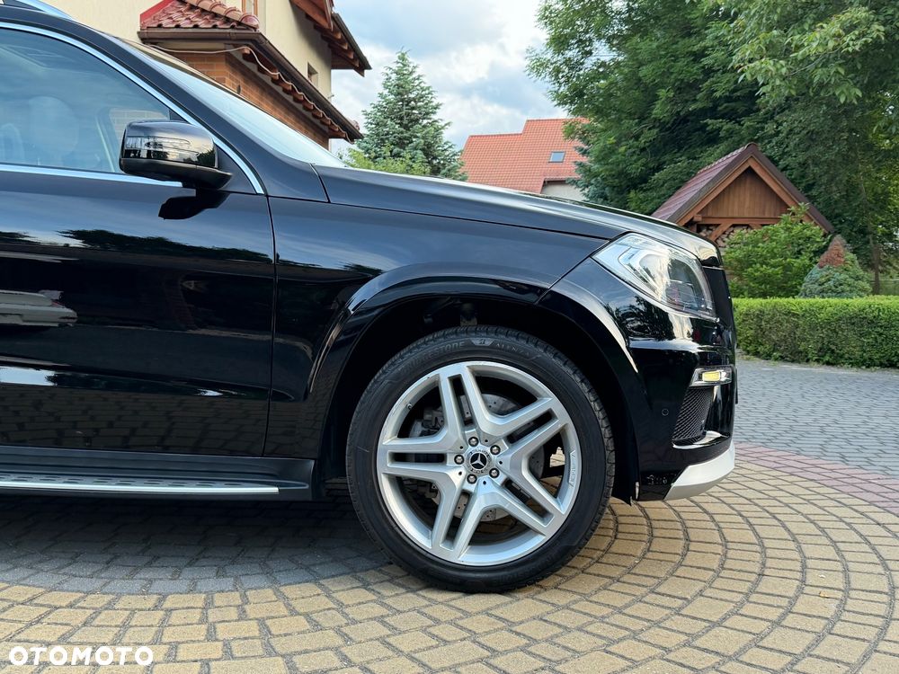 Mercedes-Benz GL 500 4Matic (BlueEFFICIENCY) 7G-TRONIC - 9