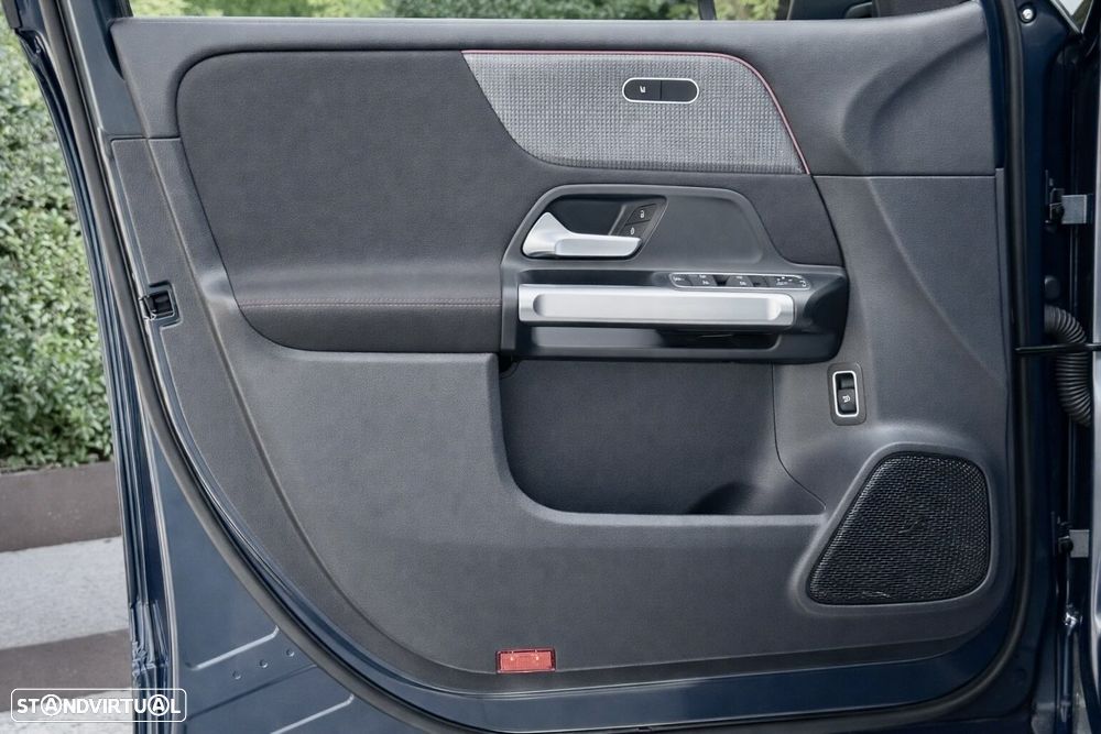 Mercedes-Benz EQB 250 AMG Line - 39