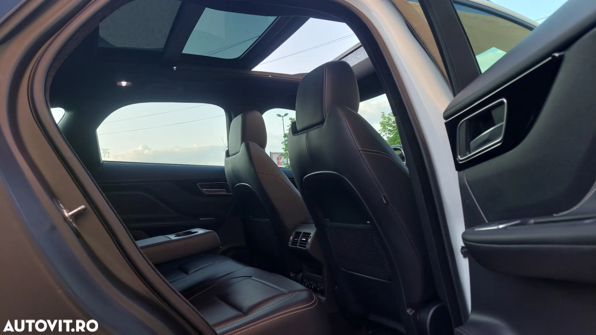 Jaguar F-Pace 20d Aut. R-Sport - 6