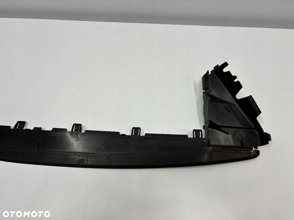 Seat Leon IV 5FA wlot kierownica powietrza dolna 5FA122327A nowy - 3