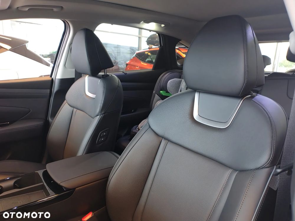 Hyundai Tucson 1.6 T-GDi HEV Platinum 2WD - 19